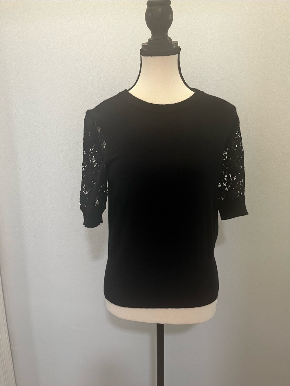 Dolce & Gabbana Cashmere Black Sweater Top Floral Lace 3/4 Sleeves Italy Luxury